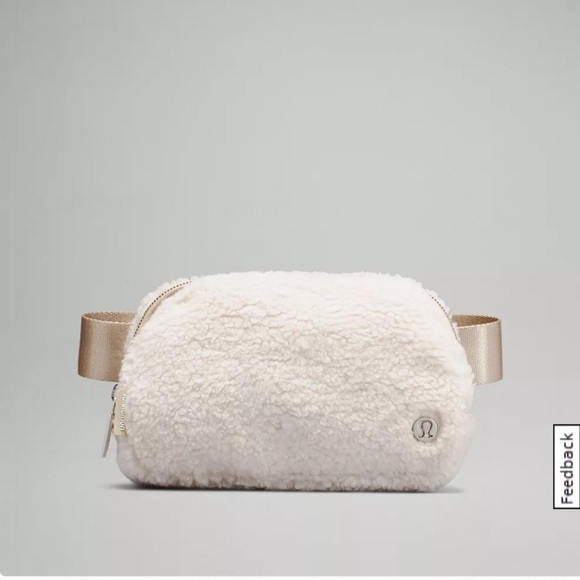 Lululemon Fanny packs - Picture 2 of 3
